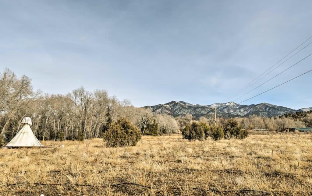 Taos Goji Farm & Eco-Lodge Retreat Arroyo Seco المظهر الخارجي الصورة